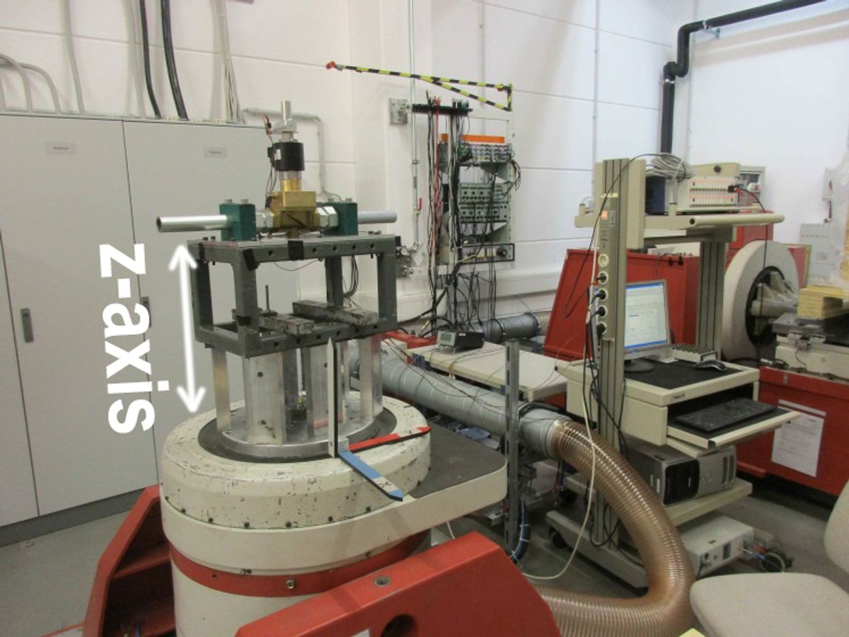 mechanicaltests_zaxis.jpg